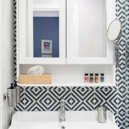 Retropolitan Living Apartment
