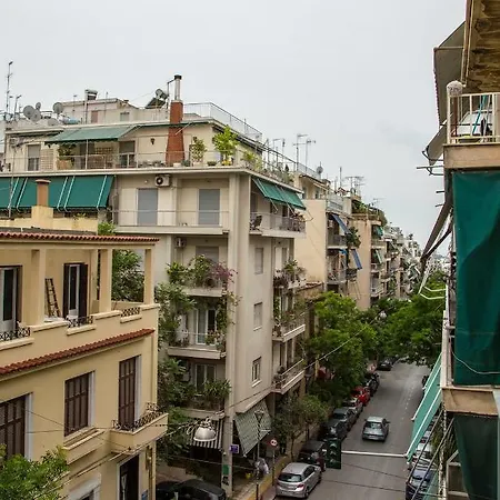 Retropolitan Living Apartment