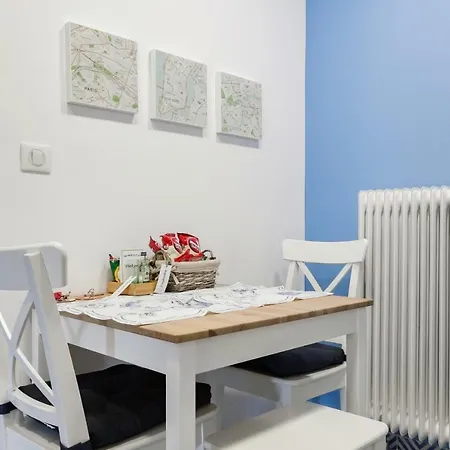 Retropolitan Living *
