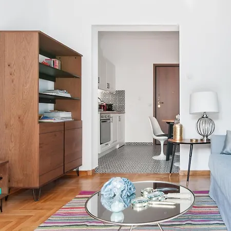 Retropolitan Living * Athen